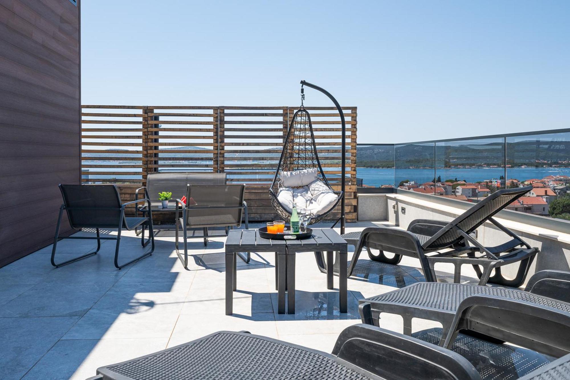 Sea Bay View Apartment - Appartement Avec Piscine Et Magnifique Vue Sur Mer Светі Филип-і-Яков Екстер'єр фото